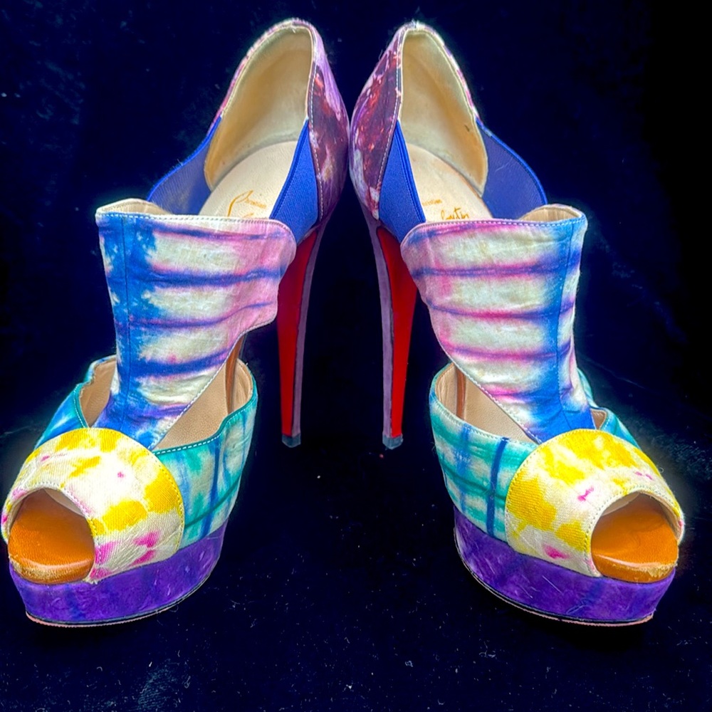 CHRISTIAN LOUBOUTIN TYE DYE SUEDE/ FABRIC PITOU PEEP TOE HIGH HEEL SHOES- 9 ๐๐ ๐ฅ - Picture 12 of 14